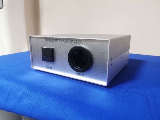 Ein guter Preis. Touch Screen Infrarotofen des thermometer-Kalibrierungs-spezieller schwarzen Körpers mit einfacher Operation Online